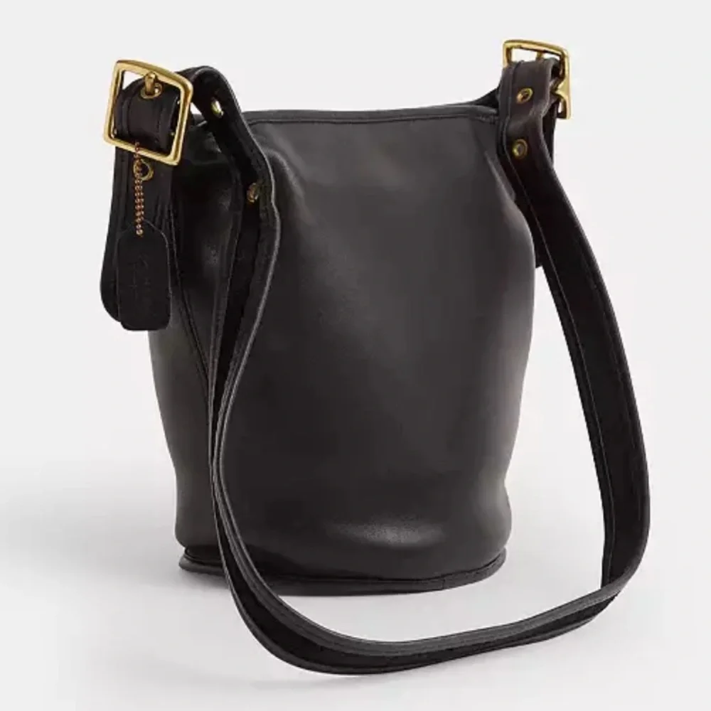 Coach 1993 Helen Berg's Legacy Bucket Bag - Black Glove-tanned leather & brass - Picture 4 of 16